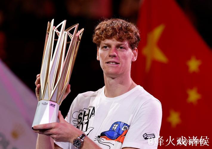 上海大师赛辛纳首夺男单冠军 德约科维奇收获亚军